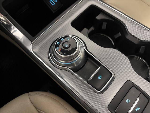 2021 Ford Edge Titanium