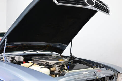 1986 Mercedes-Benz 560-Class 560 SL