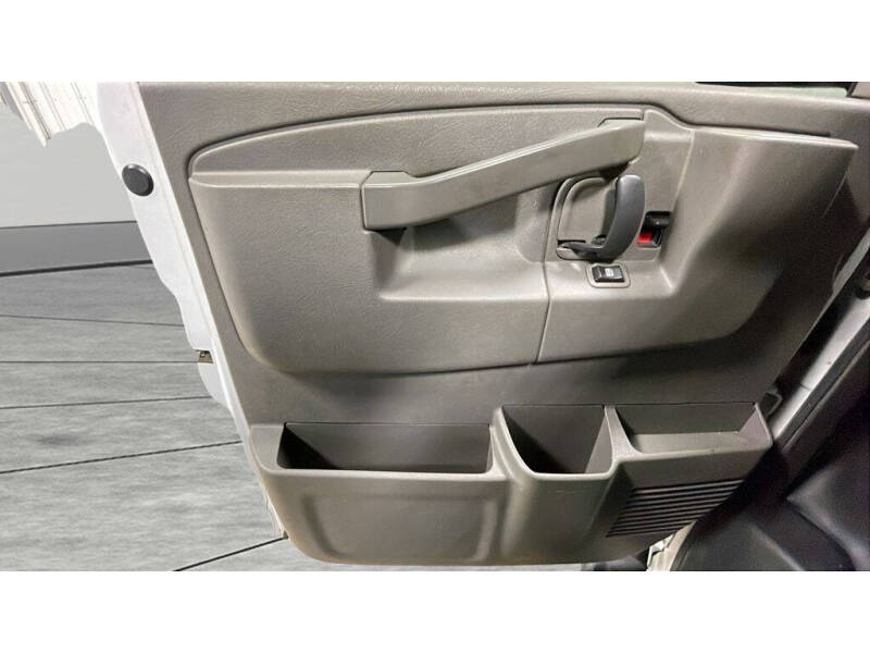 2020 Chevrolet Express 2500