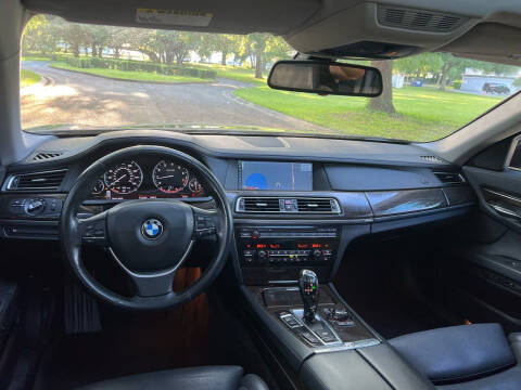 2009 BMW 7 Series 750Li