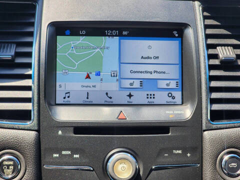 2016 Ford Taurus SEL