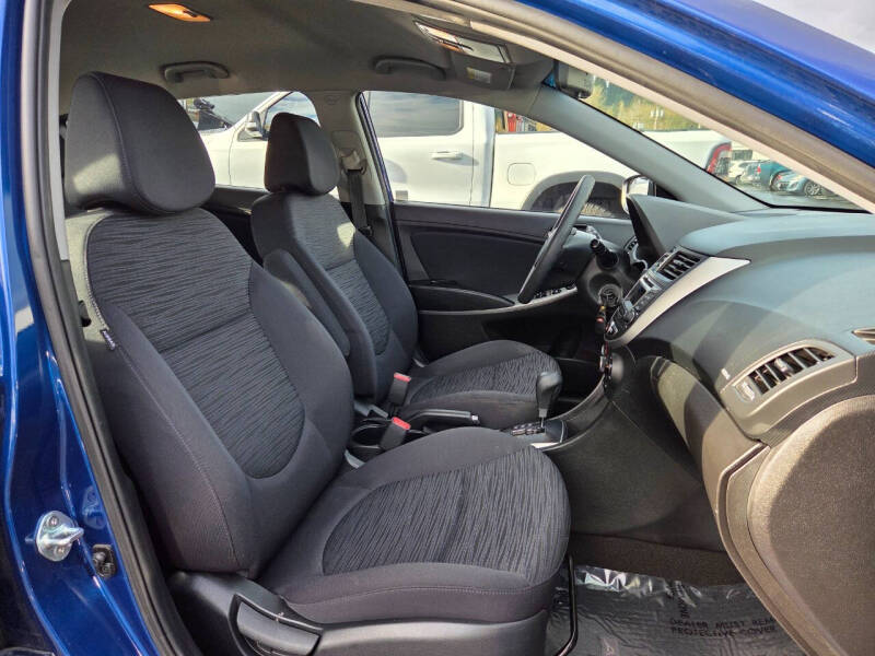 2016 Hyundai Accent SE