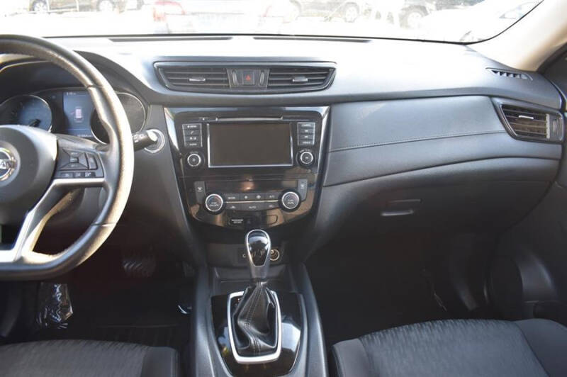 2019 Nissan Rogue S