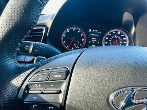 2020 Hyundai Veloster Turbo Ultimate