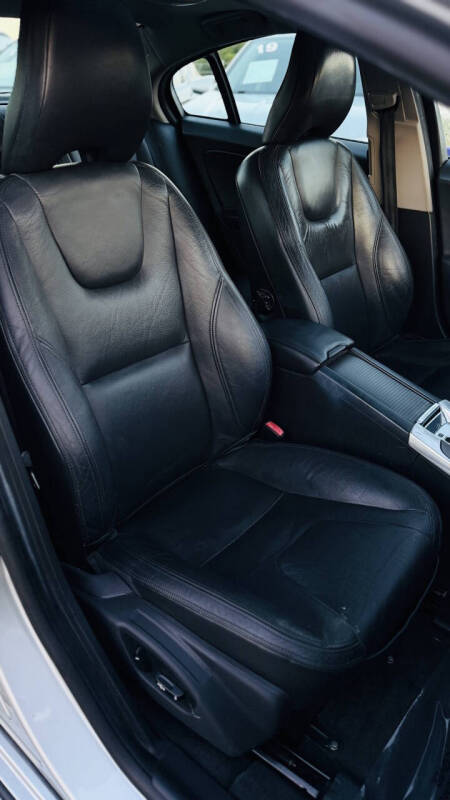 2012 Volvo S60 T5