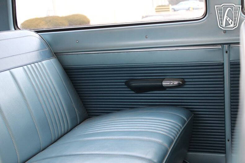 1967 Ford E-150