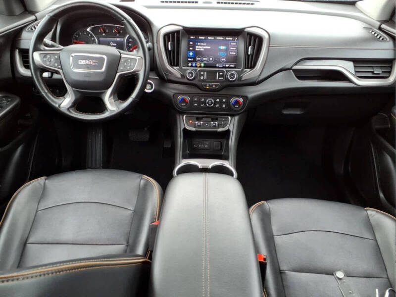 2023 GMC Terrain AT4
