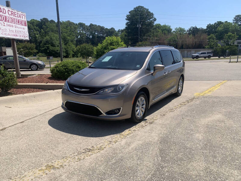 2018 Chrysler Pacifica Touring L