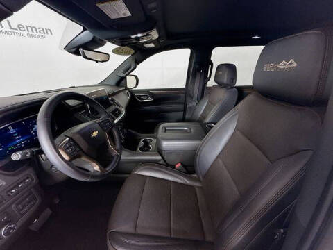 2023 Chevrolet Suburban High Country