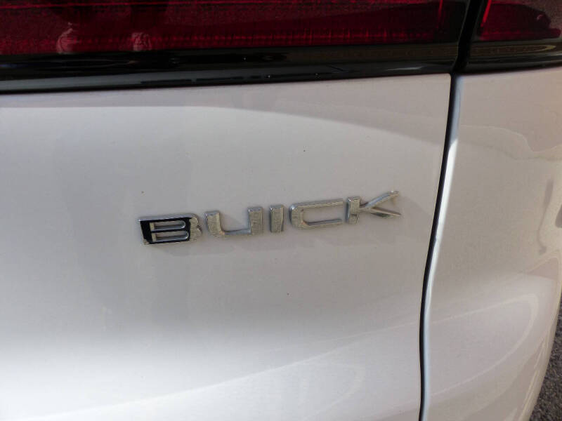 2025 Buick Enclave Preferred