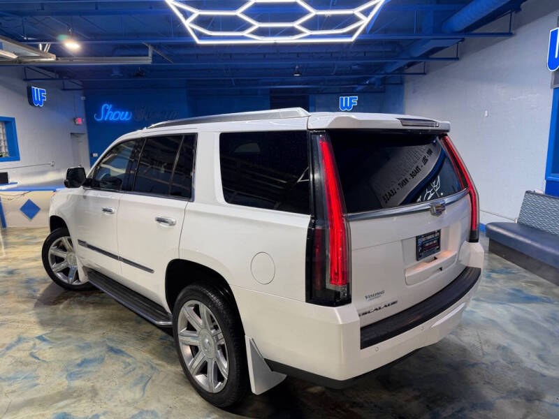 2016 Cadillac Escalade Premium Collection