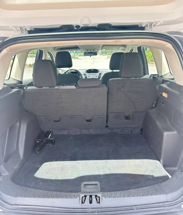 2017 Ford Escape S