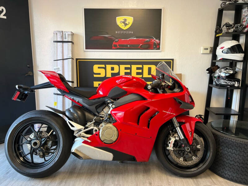2021 Ducati Panigale V4
