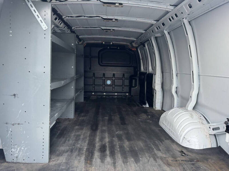 2019 Chevrolet Express 2500