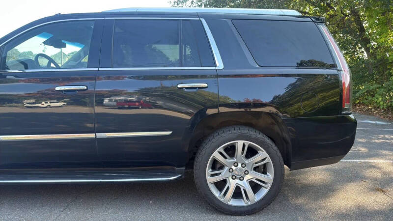 2015 Cadillac Escalade Luxury