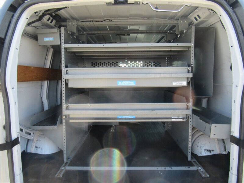 2017 Chevrolet Express 2500