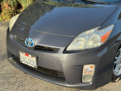 2010 Toyota Prius II