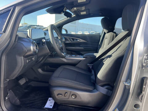 2026 Chevrolet Equinox EV LT 1