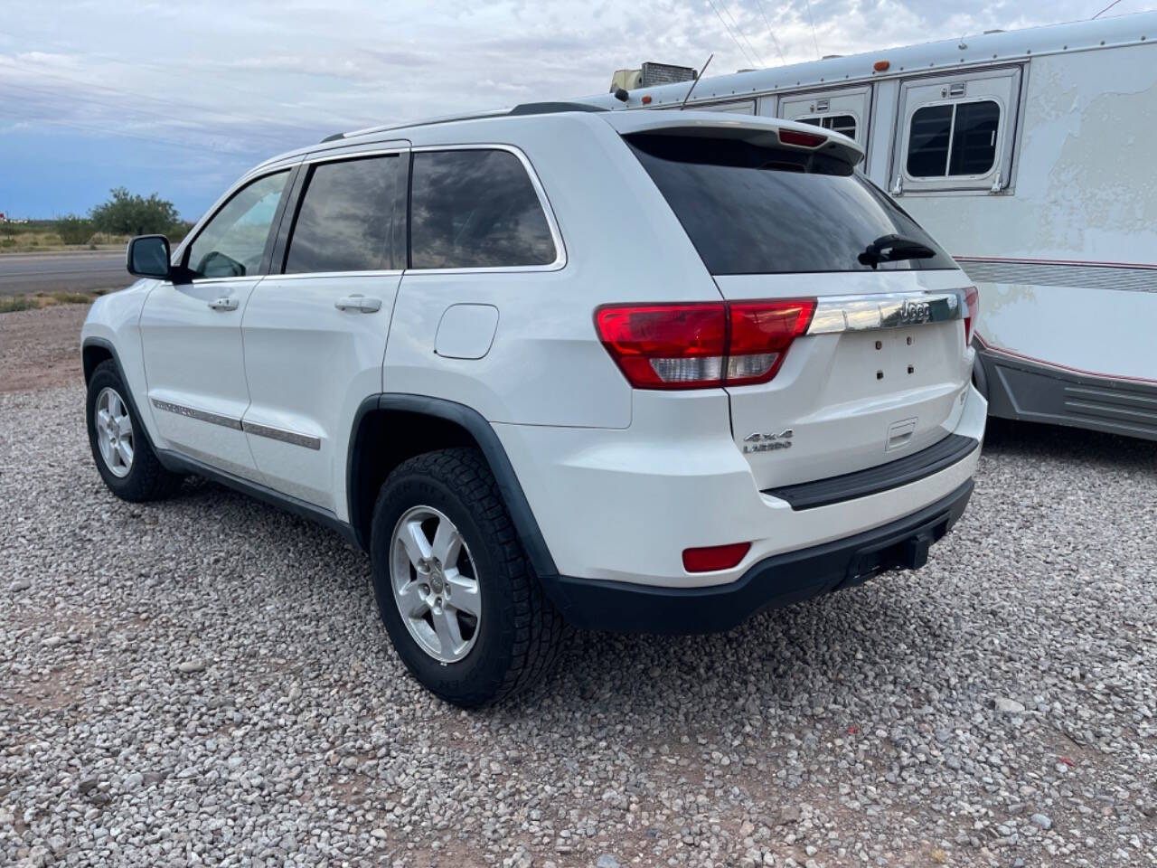 2011 Jeep Grand Cherokee for sale at GOOD GUYS AUTO LLC in Alamogordo, NM