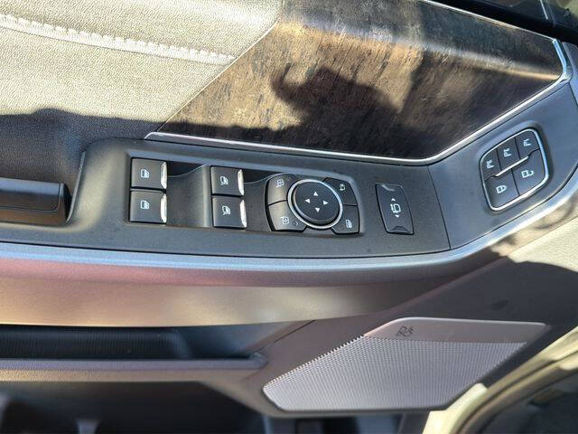 2025 Ford F-450 Super Duty Lariat