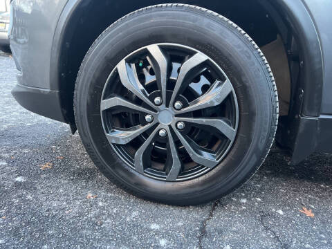 2015 Nissan Rogue SV