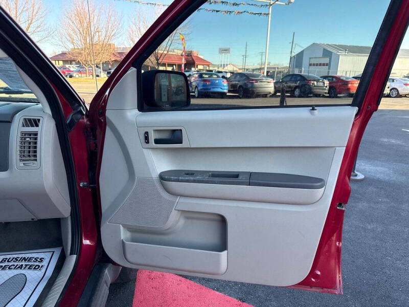 2009 Ford Escape XLS