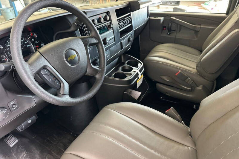 2026 Chevrolet Express 3500