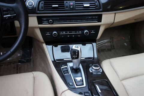 2012 BMW 5 Series 528i xDrive
