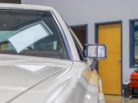 1977 Lincoln Mark V