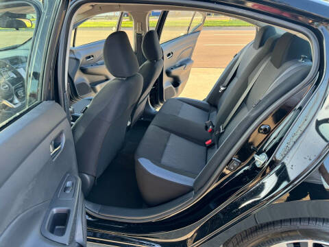 2023 Nissan Versa SV