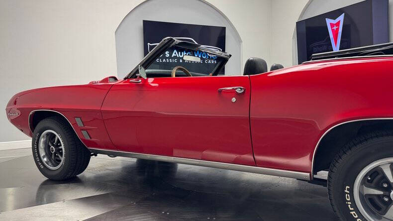 1969 Pontiac Firebird