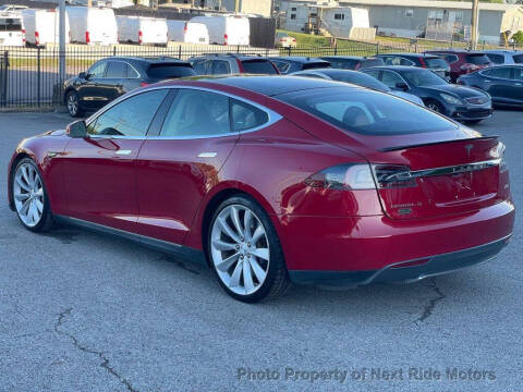 2013 Tesla Model S Performance