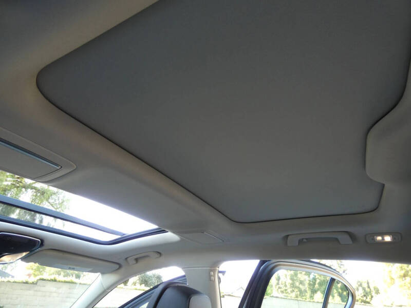 2022 BMW 7 Series 745e xDrive