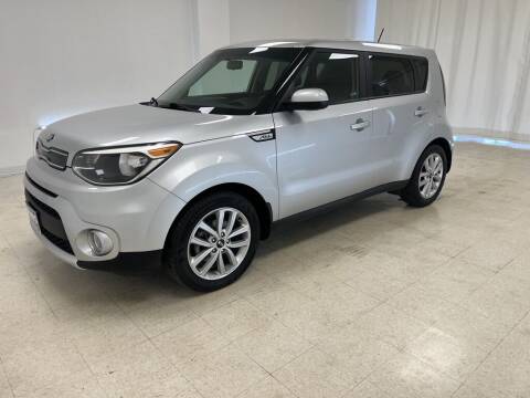 2017 Kia Soul for sale at Kerns Ford Lincoln in Celina OH