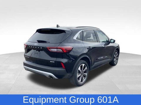 2023 Ford Escape Platinum