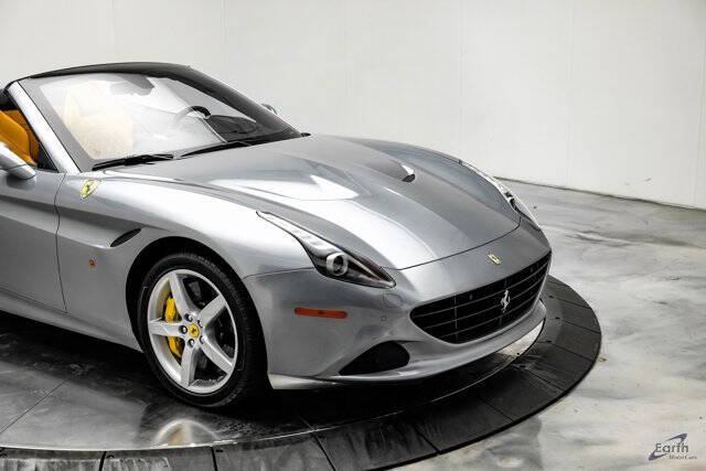 2016 Ferrari California T