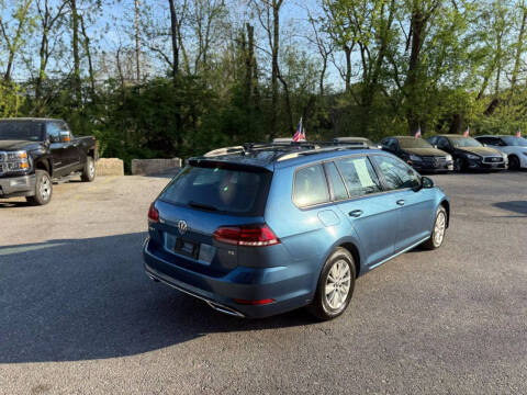 2018 Volkswagen Golf SportWagen