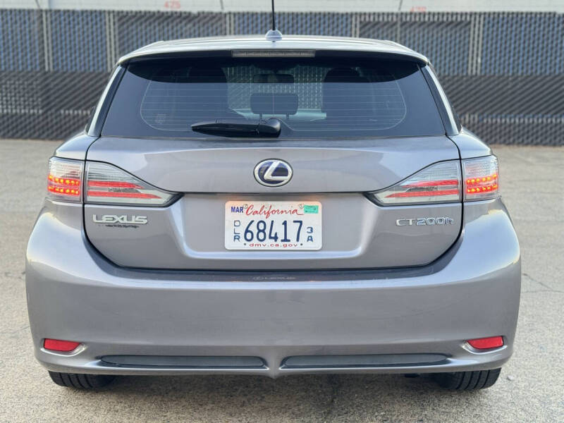 2013 Lexus CT 200h
