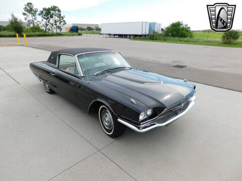 1966 Ford Thunderbird