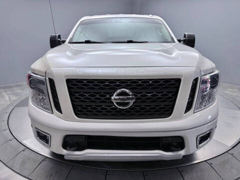 2018 Nissan Titan PRO-4X
