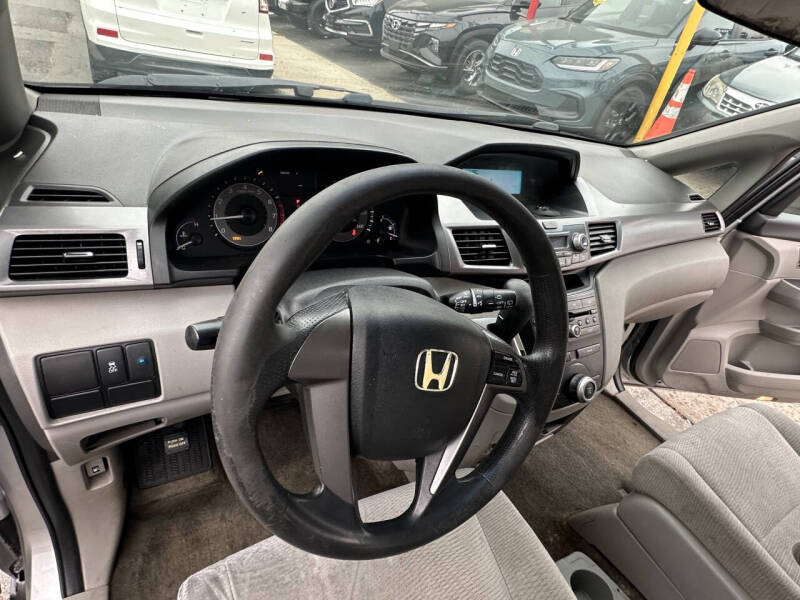 2011 Honda Odyssey LX