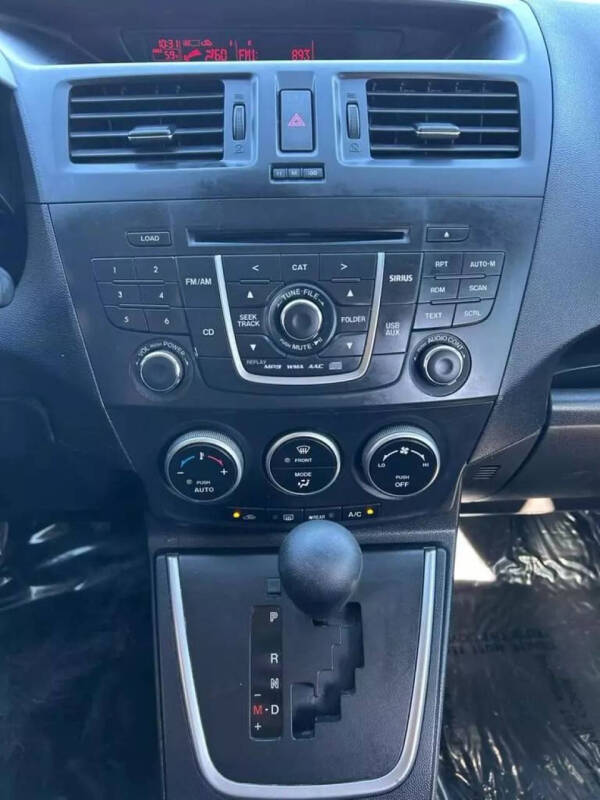 2015 Mazda MAZDA5 Sport