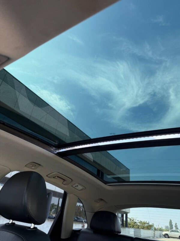 2012 Audi Q5 2.0T quattro Premium Plus