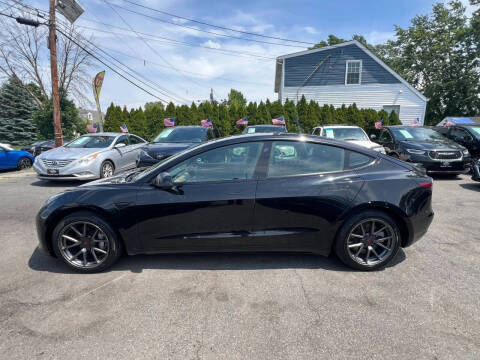 2021 Tesla Model 3 Standard Range Plus