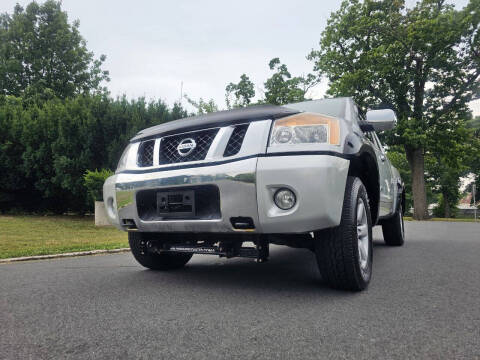 2010 Nissan Titan SE