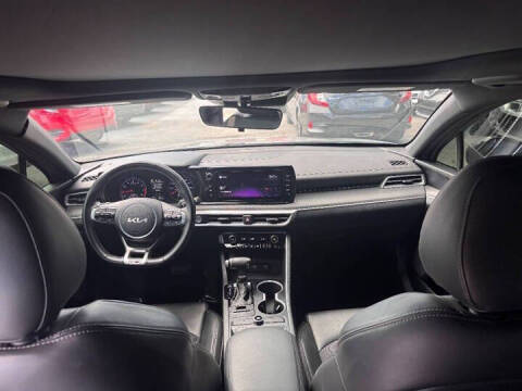 2022 Kia K5 GT-Line