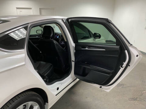 2019 Ford Fusion Energi Titanium