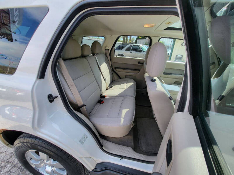2011 Ford Escape XLT