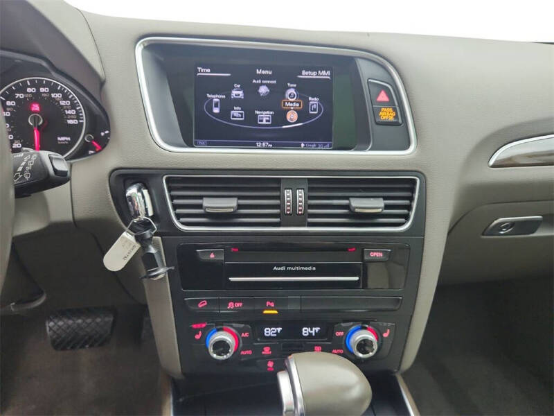 2017 Audi Q5 2.0T quattro Premium Plus