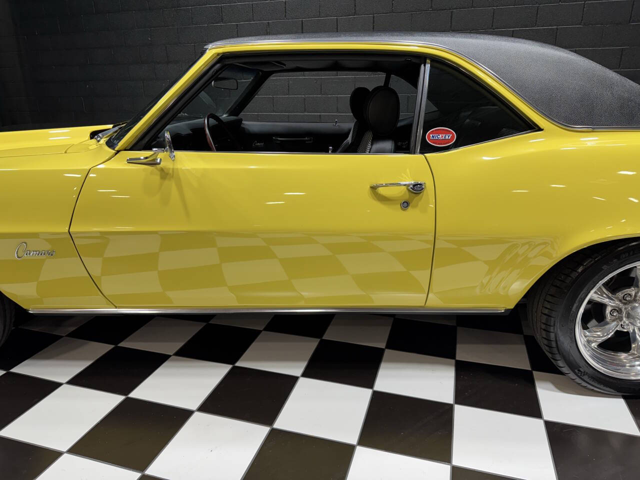 1969 Chevrolet Camaro 19